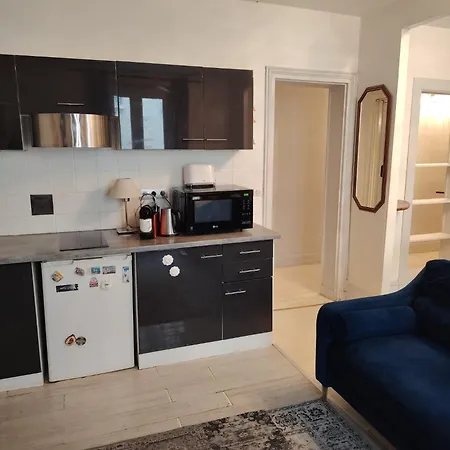 Candle 75015 * Parigi